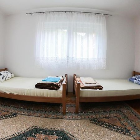 Sarac Hostel เปเย ภายนอก รูปภาพ